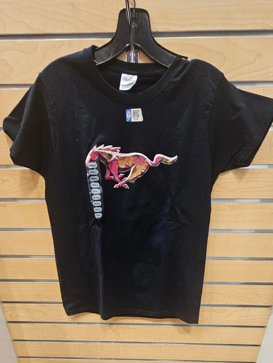 Ladies style MUSTANG shirt, pink camo pony on front, size Small